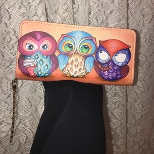Adorable owl wallet.